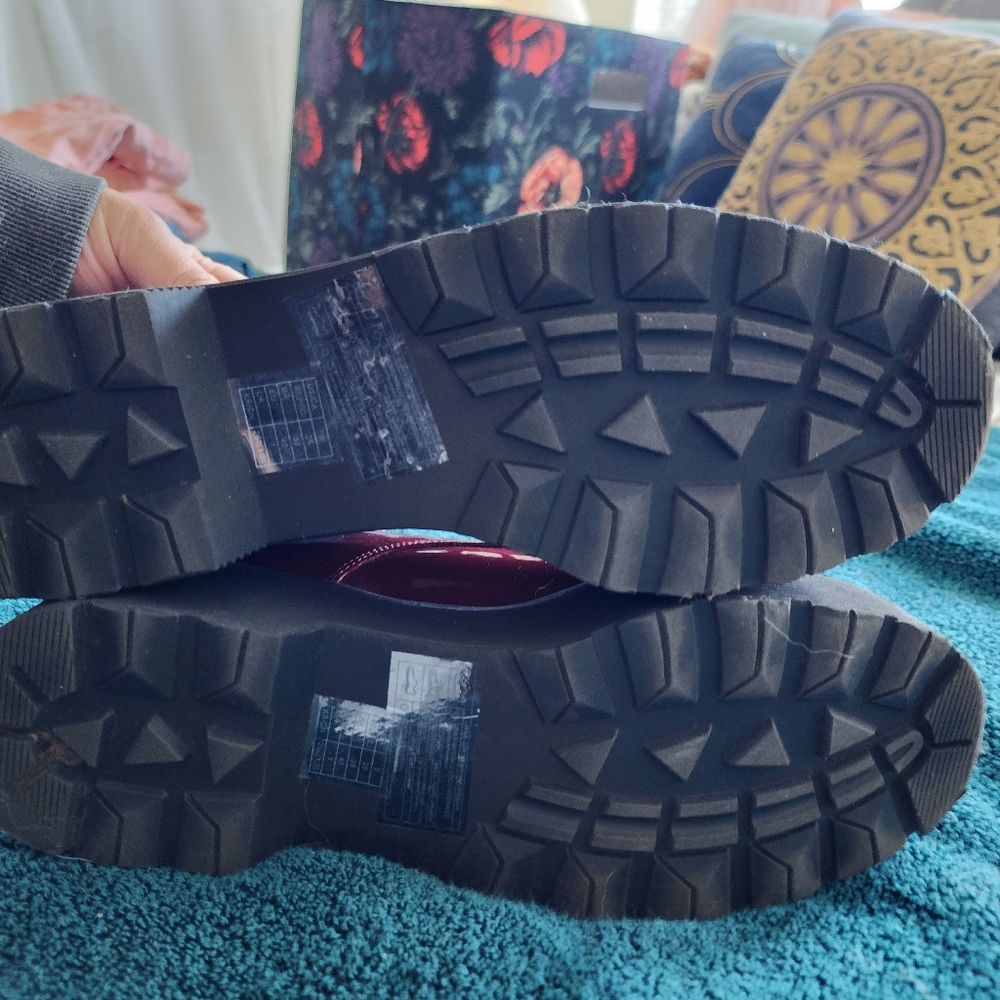 Red platform shoes - Picture 7 of 7